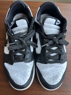 Nike Black and White Low-Top Sneakers with Black Laces